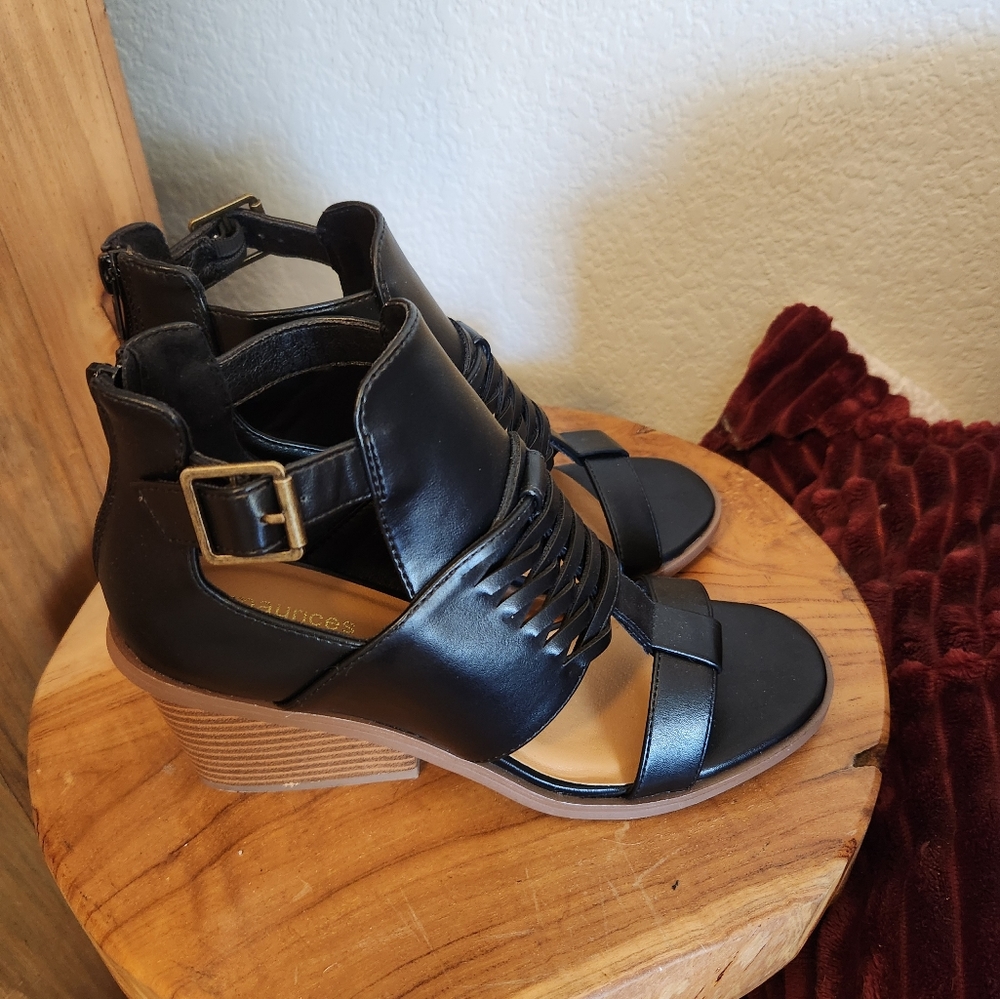 Wedges - Picture 3 of 5